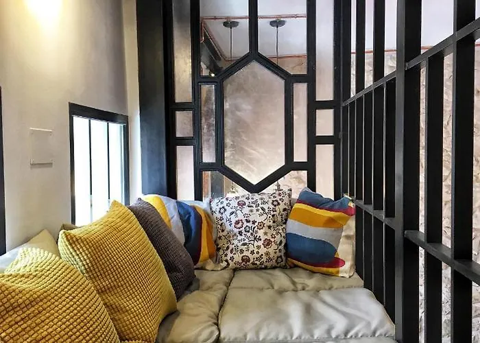 Numero Trece - Juvenil - Free Towels, Coffee & Tea, Remote Check-in (adults Only) Hostel *