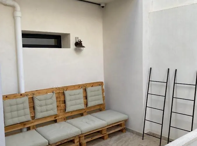 Numero Trece - Juvenil - Free Towels, Coffee & Tea, Remote Check-in (adults Only)