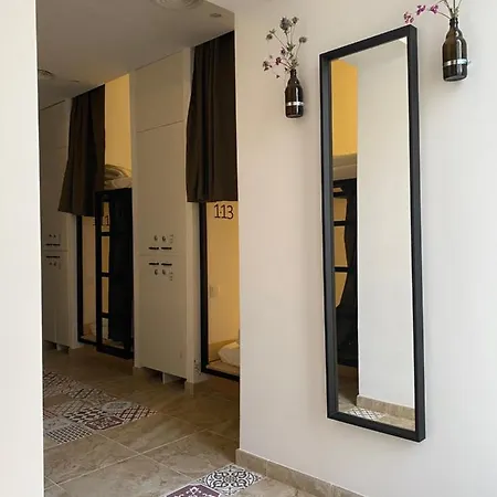 Numero Trece Hostal Alicante
