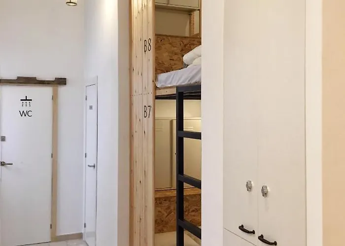 Numero Trece - Juvenil - Free Towels, Coffee & Tea, Remote Check-in (adults Only) *